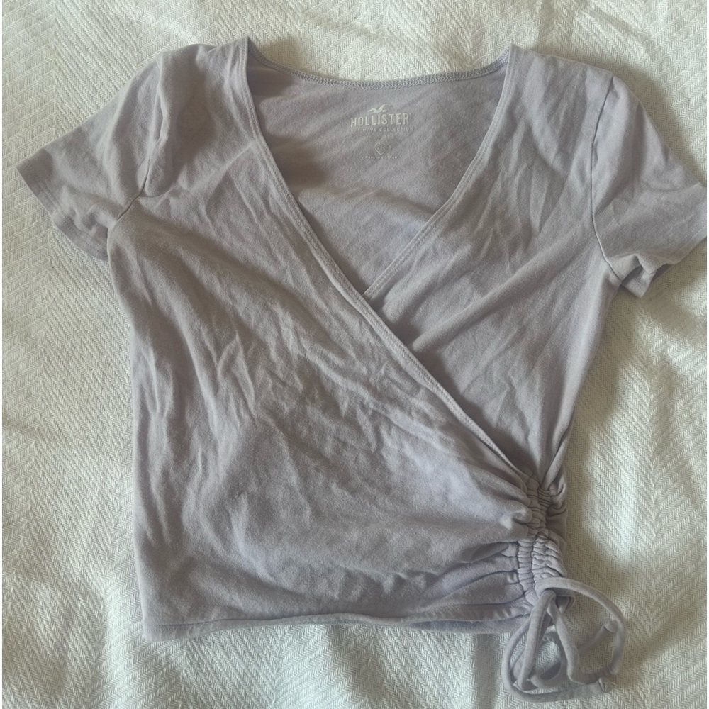 Hollister size xxs paster purple crop top